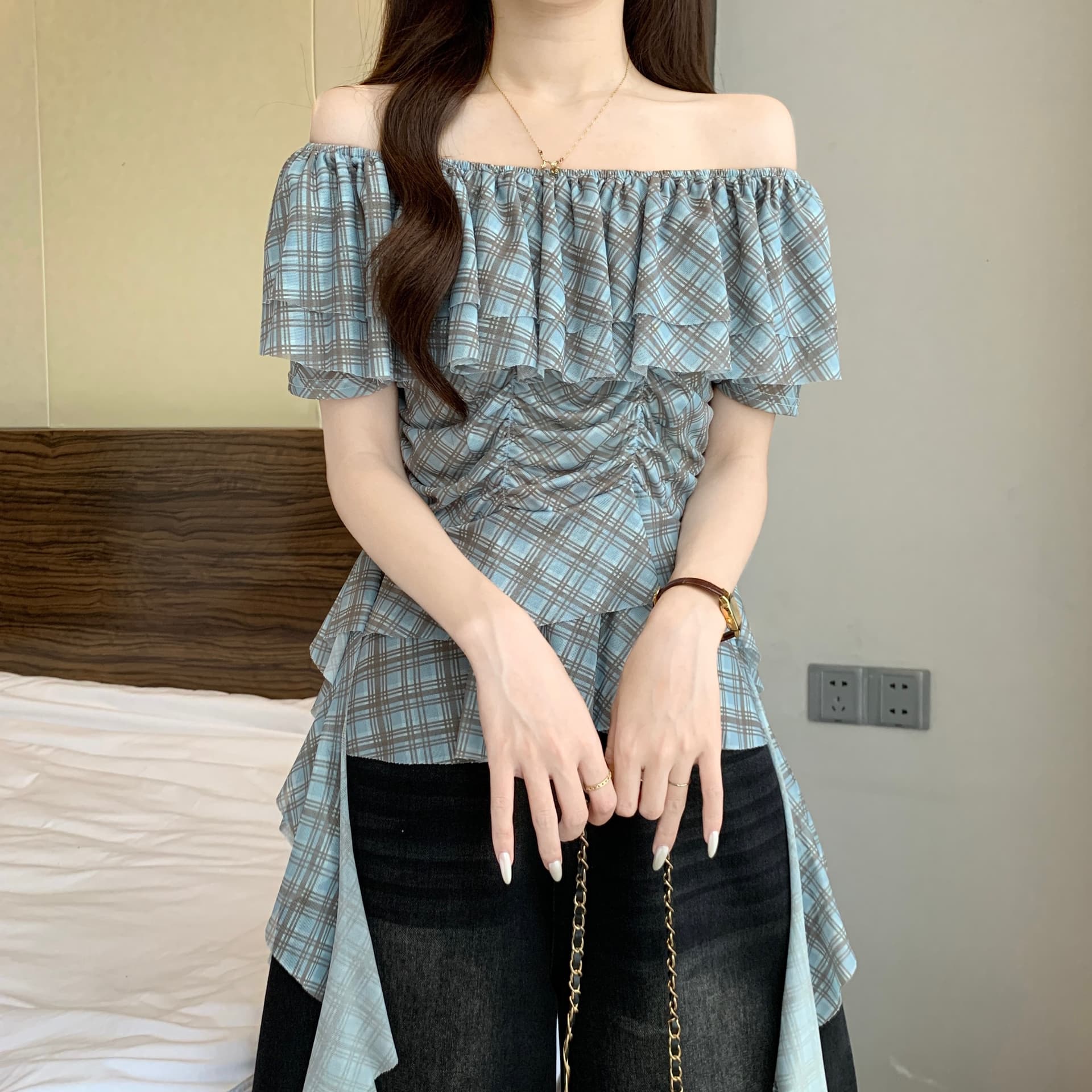 프랑스식 불규칙 리본 체크무늬 여성 셔츠 여름 2026 새로운 지방 mm 허리 수축 슬림해 보이는 오프숄더 오프숄더 맨위 상세 이미지 10