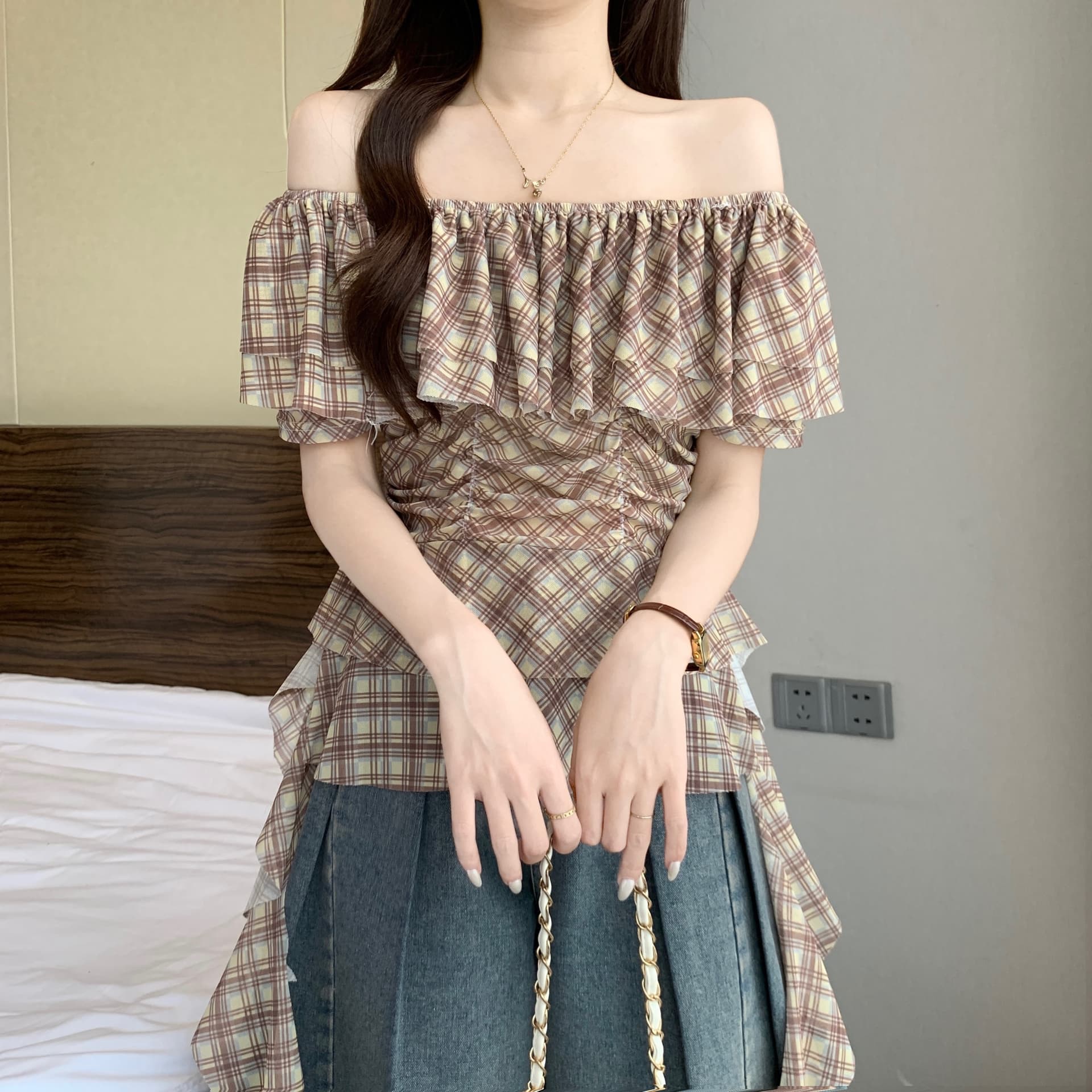 프랑스식 불규칙 리본 체크무늬 여성 셔츠 여름 2026 새로운 지방 mm 허리 수축 슬림해 보이는 오프숄더 오프숄더 맨위 상세 이미지 19