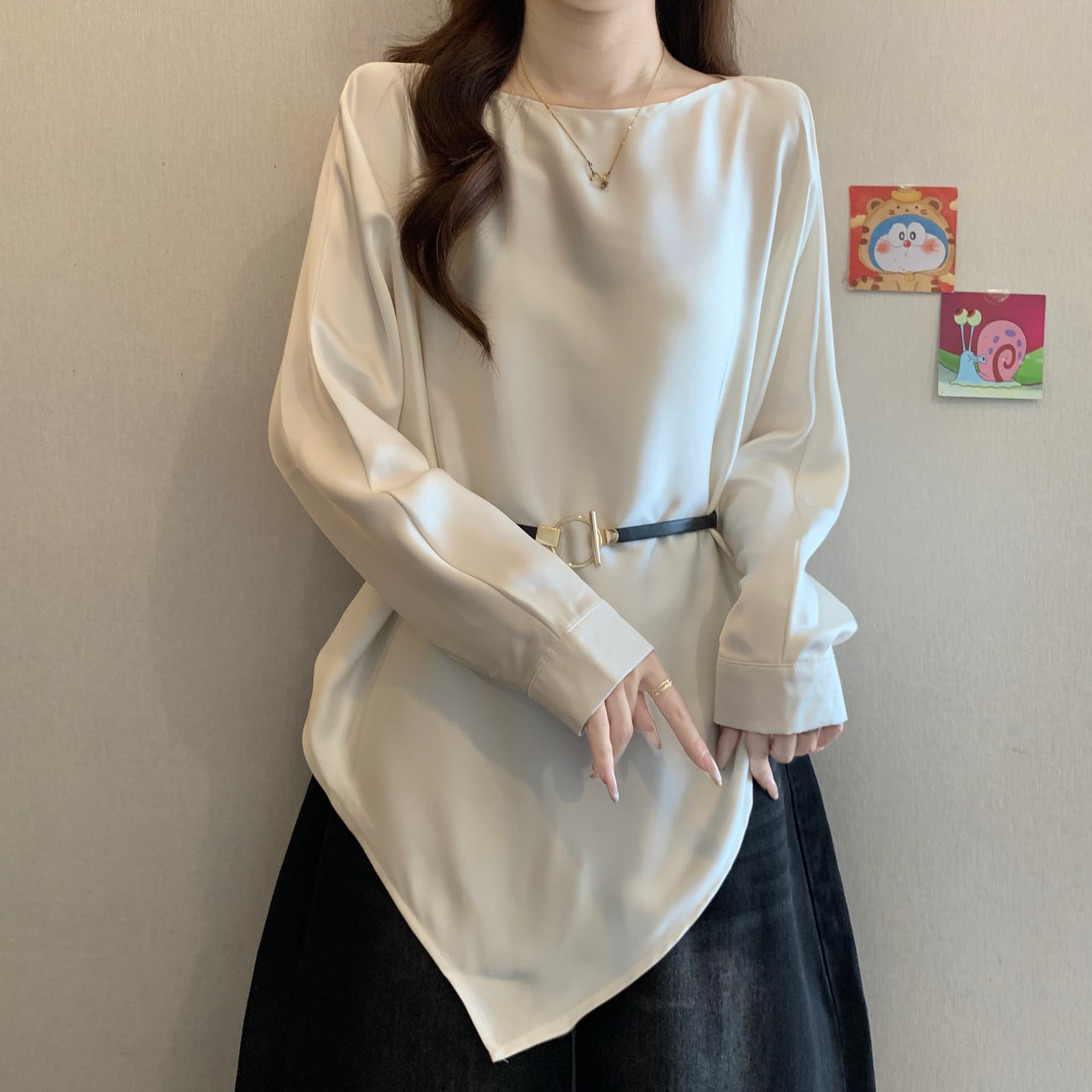 고급 센스 아세트산 새틴 긍정적 인 어깨 긴팔 여성 셔츠 2026 가을 새로운 빅 사이즈 지방 mm 허리 수축 불규칙 맨위 상세 이미지 5
