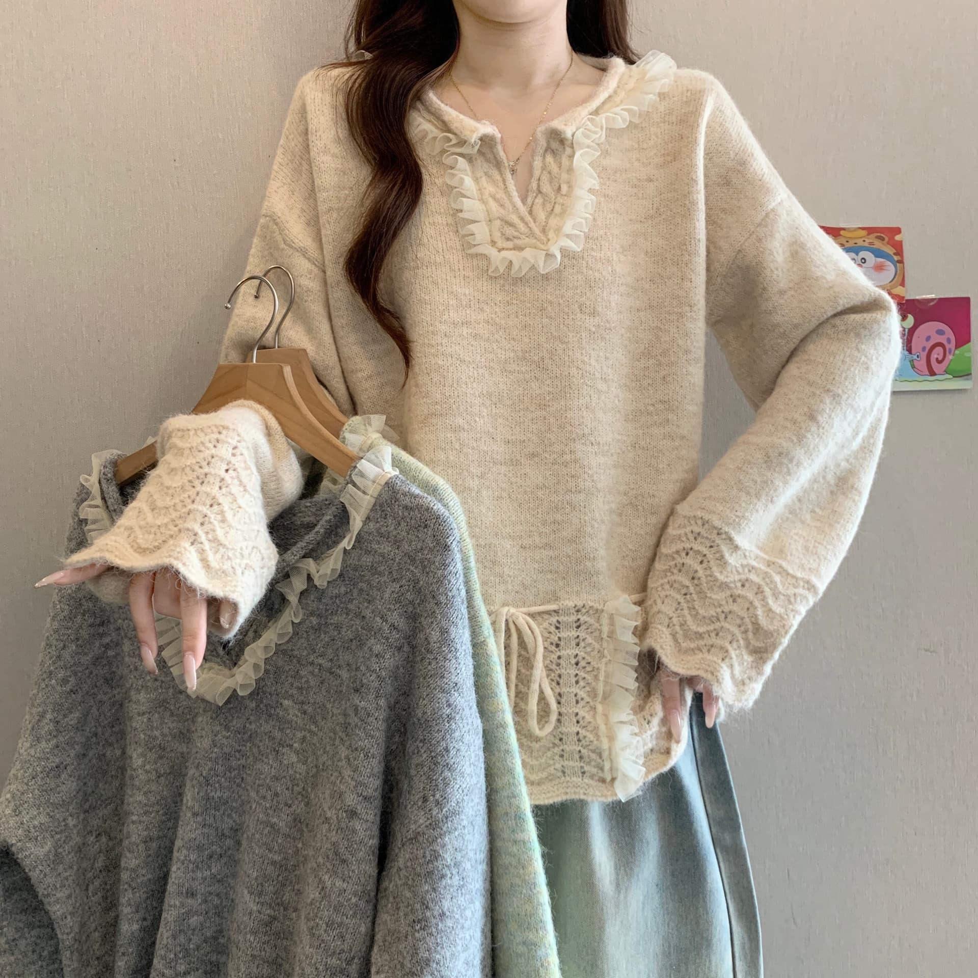 프랑스식 고급 센스 홀로우 아웃 V넥 니트 스웨터 여성 2026 가을 겨울철 새로운 지방 mm 펌프 로프 레이스 느긋한 맨위 상세 이미지 3