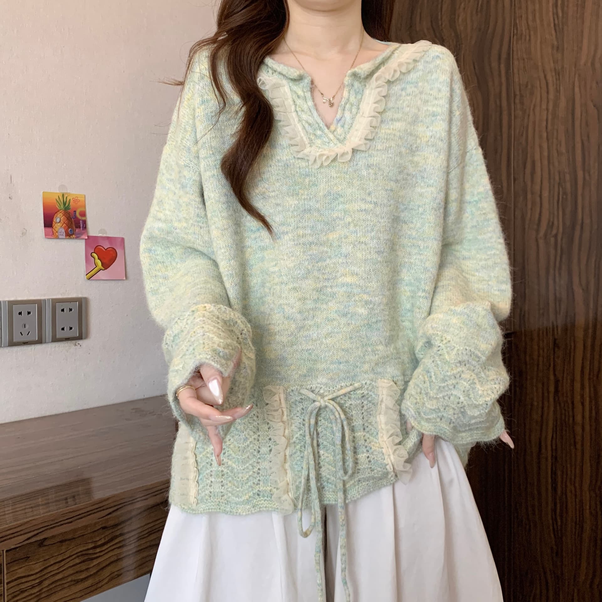 프랑스식 고급 센스 홀로우 아웃 V넥 니트 스웨터 여성 2026 가을 겨울철 새로운 지방 mm 펌프 로프 레이스 느긋한 맨위 상세 이미지 18