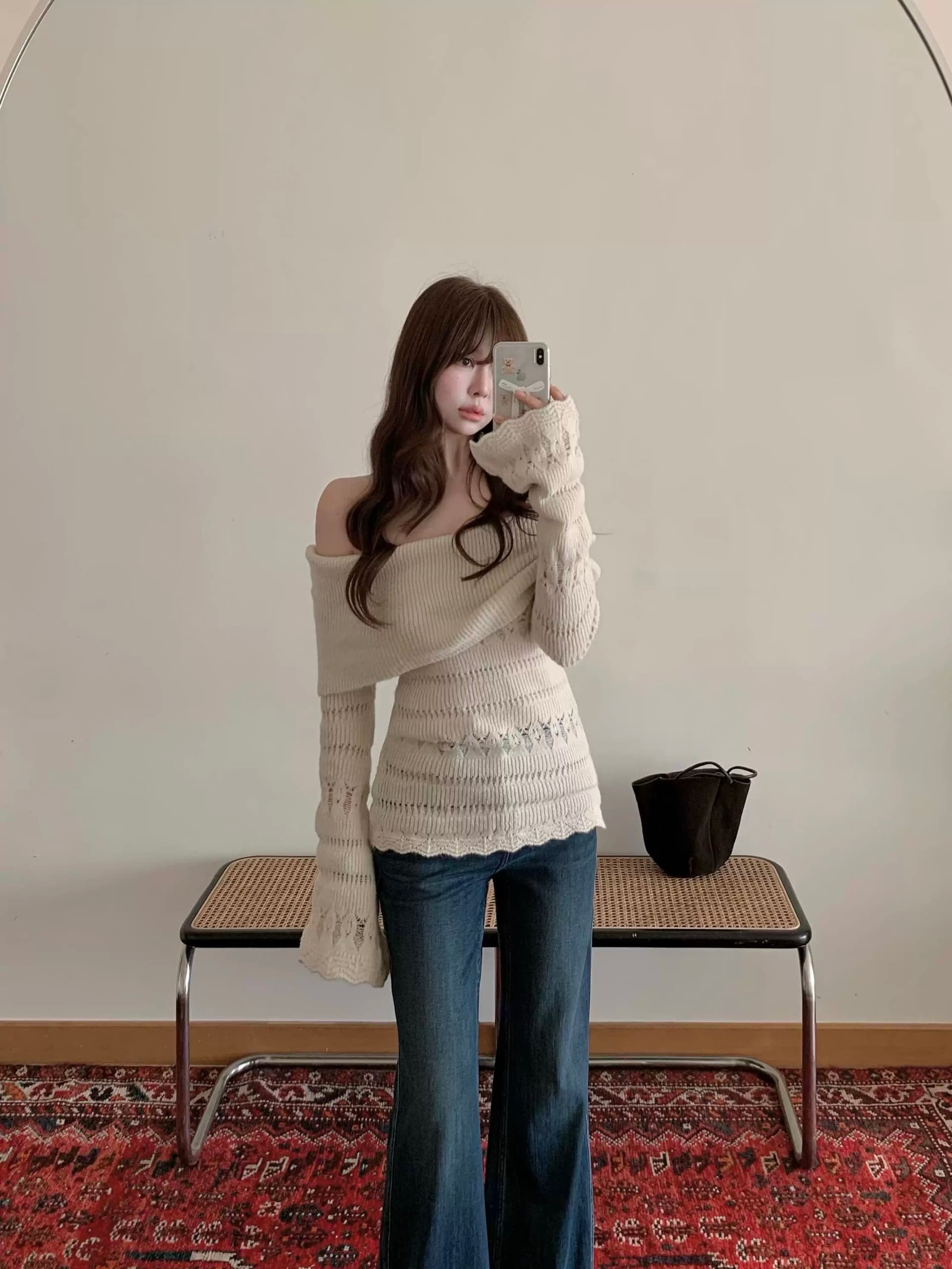 프랑스식 홀로우 아웃 오프숄더 긴팔 니트 스웨터 여성 가을 겨울 인사이드 가져 가라. 수 있습니다. 외출용 캐주얼 품격 몸매 가꾸기 만나는 맨위 이미지 4