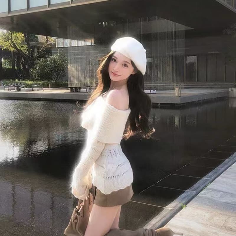 한 부서 느긋한 바람 니트 스웨터 여성 2025 겨울 새로운 몸매 가꾸기 허리 수축 디스플레이 몸 오프숄더 출퇴근 기본 셔츠 이미지 4