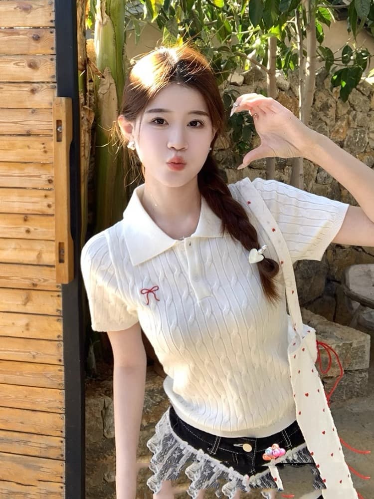 POLO 칼라 니트 반팔 여성 2026 새로운 자수 레트로 학원 스타일 꽈배기 스웨터 티셔츠 맨위
