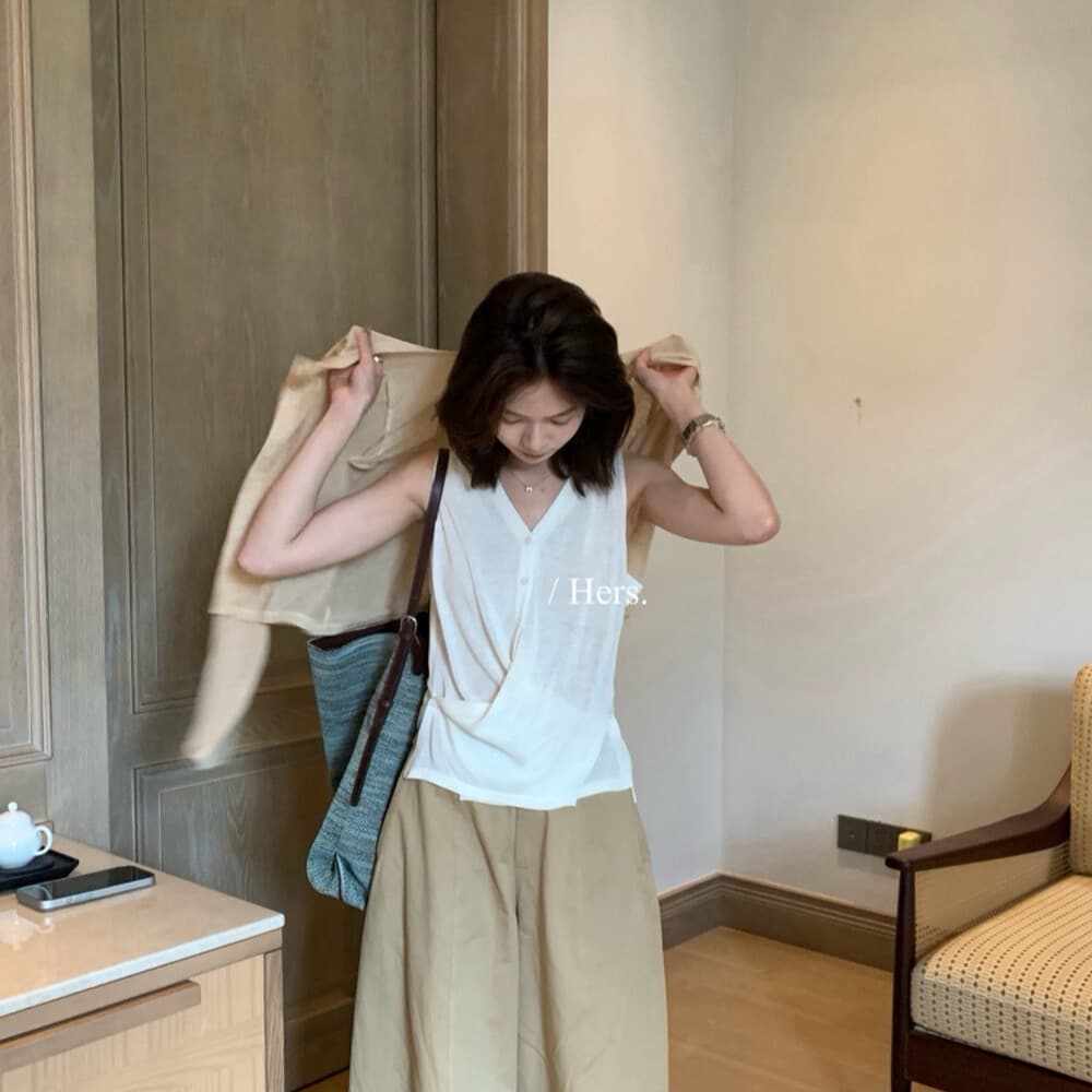 hers 한 표준 품격 일상 작은 디자인 센스 십자가 측면 단추 V넥 조끼 이미지 2