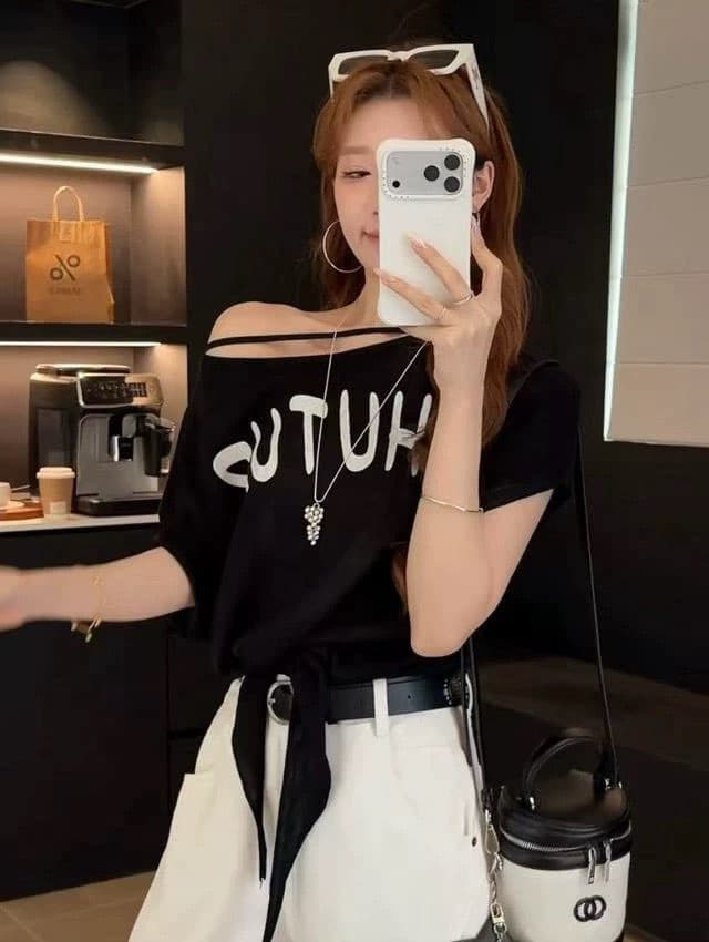 패션 새로운 라운드 넥 가짜 두 조각 니트 불꽃놀이 그림 반팔 캐주얼 루즈핏 풀오버 맨위 여성 상세 이미지 3