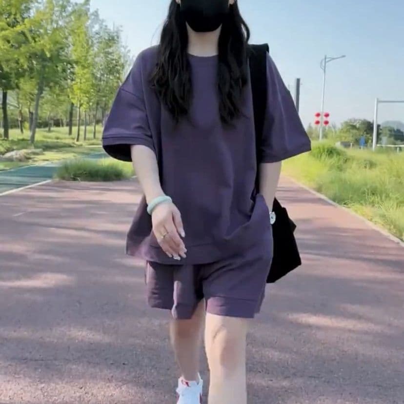 빅 사이즈 여름 새로운 캐주얼 패션 세트 루즈핏 표지 고기 연령 감소 반팔 반바지 투피스 세트 상세 이미지 9
