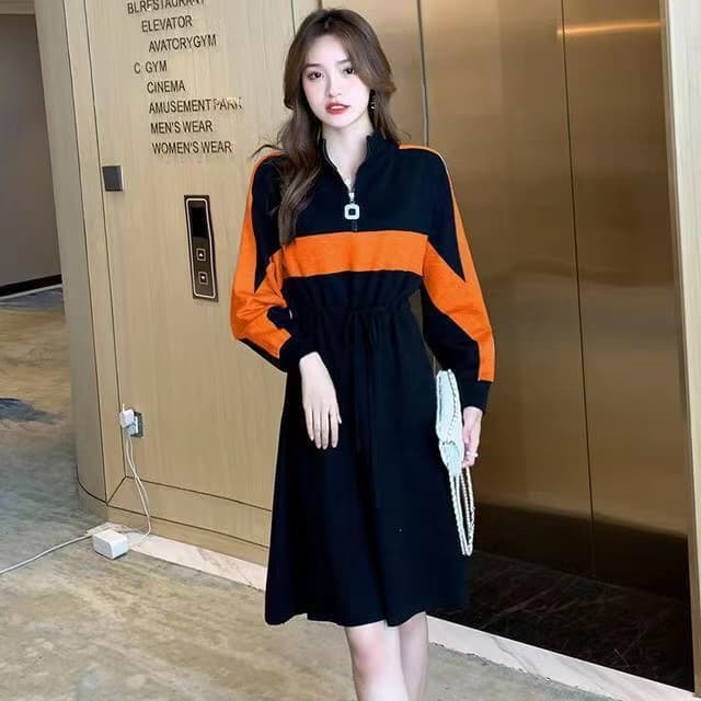 가을 드레스 새로운 반 개방 칼라 지퍼 허리 수축 치마 숙녀 바람 루즈핏 표지 배 패치워크 색상 롱 코트 기본 스커트 이미지 3