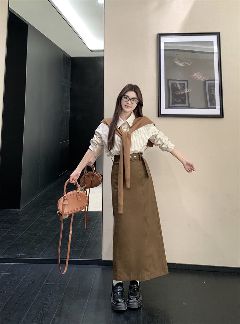 황혼 시애틀 봄 한 부서 레트로 스트라이프 빛 요리 한 바람 느슨함 외국 가스 슬림해 보이는 일상 투피스 세트 상세 이미지 5