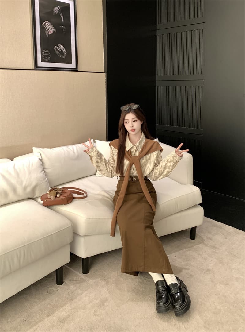 황혼 시애틀 봄 한 부서 레트로 스트라이프 빛 요리 한 바람 느슨함 외국 가스 슬림해 보이는 일상 투피스 세트 상세 이미지 11