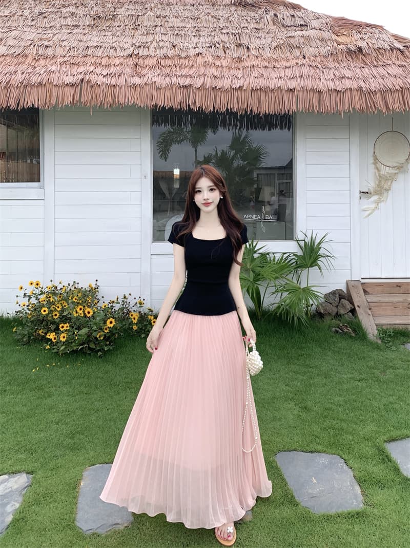 디자인 센스 작은 심장 기계 이슬 등 허리 반팔 티셔츠 대 치마 플리츠 반신 스커트 두 조각 여성 세트 부드러운 바람 세트 이미지 2