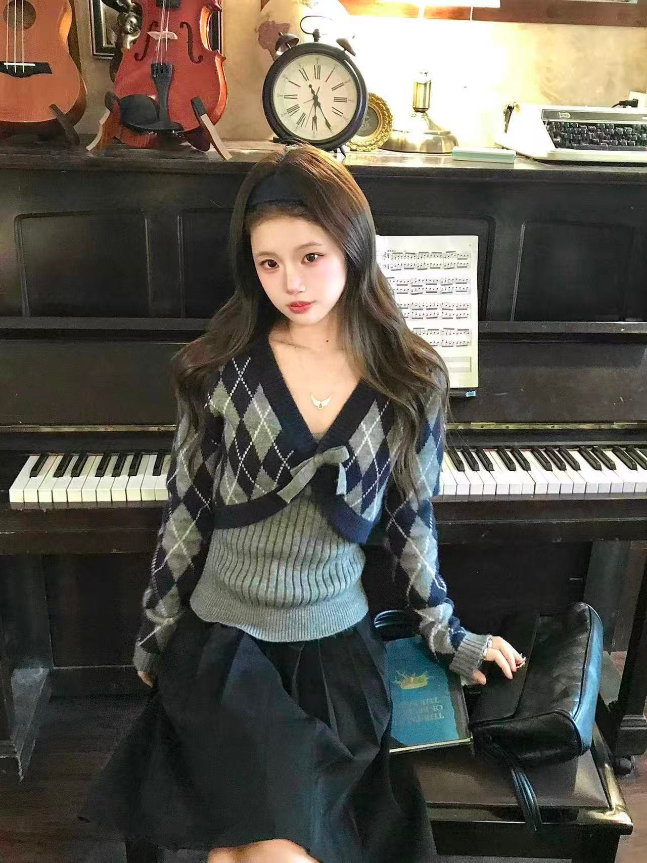 rainy 부드러운 찹쌀 질감 연령 감소 네클라인 배색 스웨터 가을 겨울 소녀 느긋한 한 부서 라운드 넥 털 니트 스웨터 맨위
