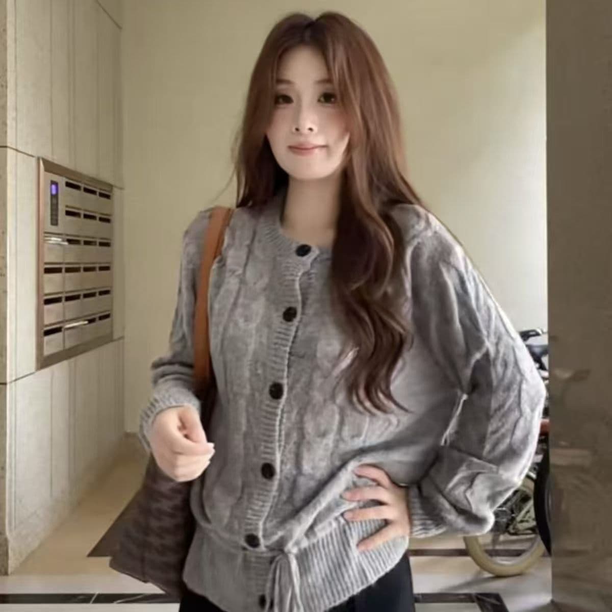 프랑스식 레트로 트위스트 무늬 니트 오픈 가디건 여성 가을 출퇴근 다용도 밑단 레이스업 학원 스타일 마 하이 울 스웨터