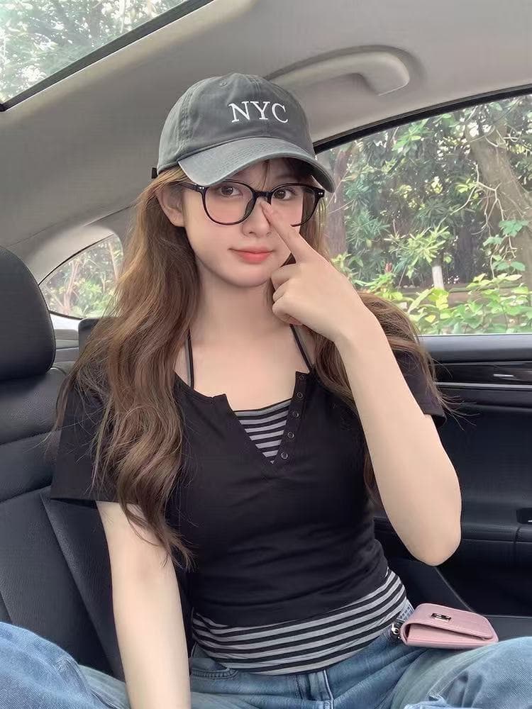 한 부서 스트라이프 페이크 레이어드 패치워크 V넥 행침 목 반팔 티셔츠 여성 여름 순수한 욕망 핫걸 쇼트 스타일 긍정적 인 어깨 작은 맨위 상세 이미지 4