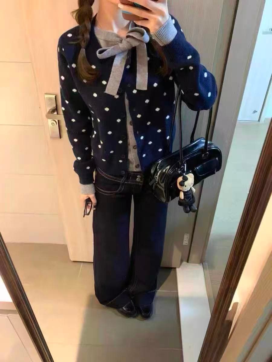 해군 레트로 도트 무늬 페이크 레이어드 니트 오픈 가디건 여성 코트 이른 가을 나비 넥타이 디자인 루즈핏 맨위