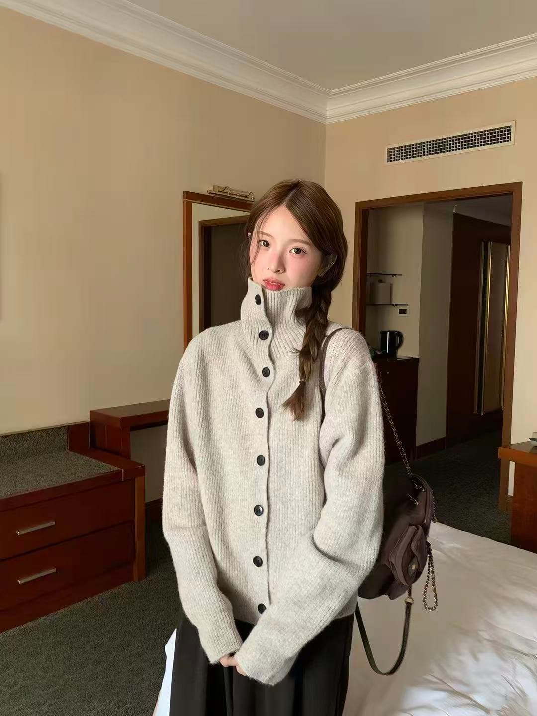 토지 작은 그룹 스탠드 칼라 스웨터 오픈 가디건 여성 2026 가을 한 부서 다용도 품격 연령 감소 슬림해 보이는 느긋한 바람 재킷 상세 이미지 4