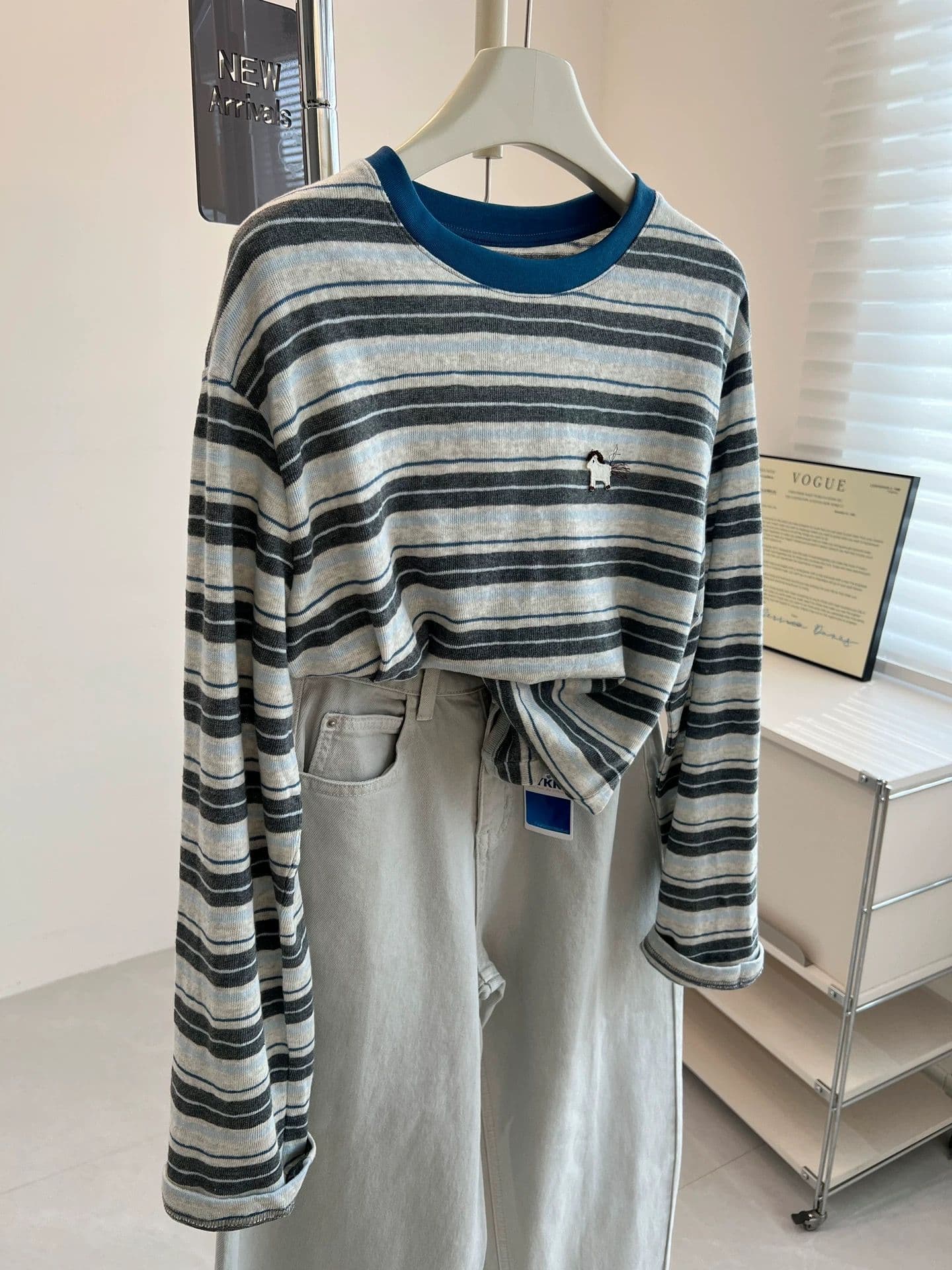 원본 원단 특별 빅 사이즈 300 근 한국 스타일 세련된 chic 스트라이프 작은 말 자수 긴팔 티셔츠 여성
