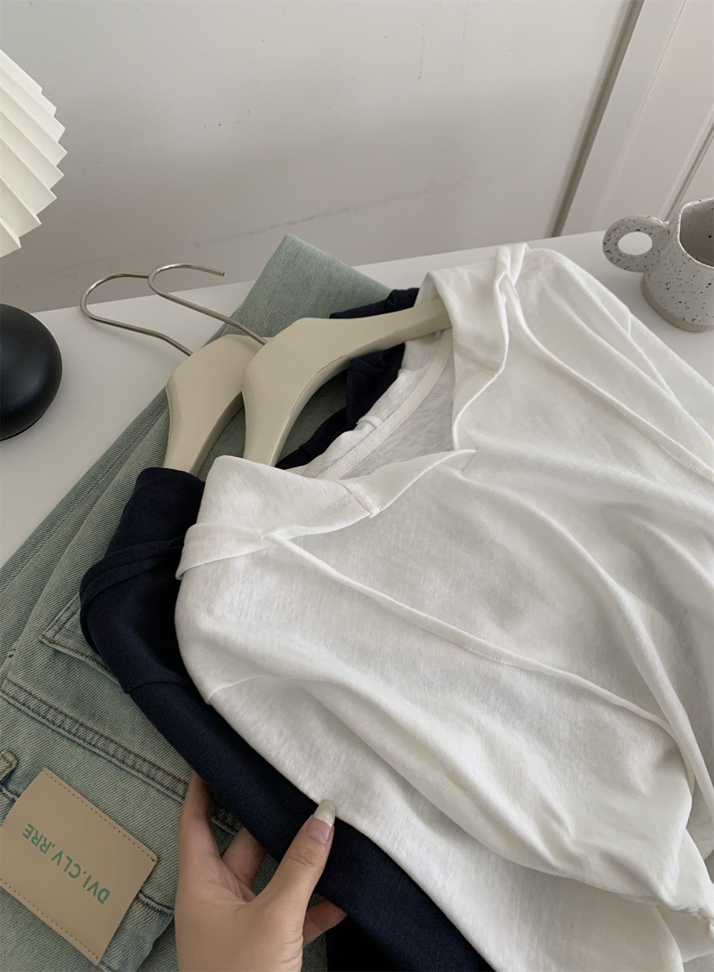 21 순면 한 부서 다용도 단색 까마귀 여성 디자인 센스 핀치 Pleat V넥 긴팔 티셔츠 가을 상세 이미지 8