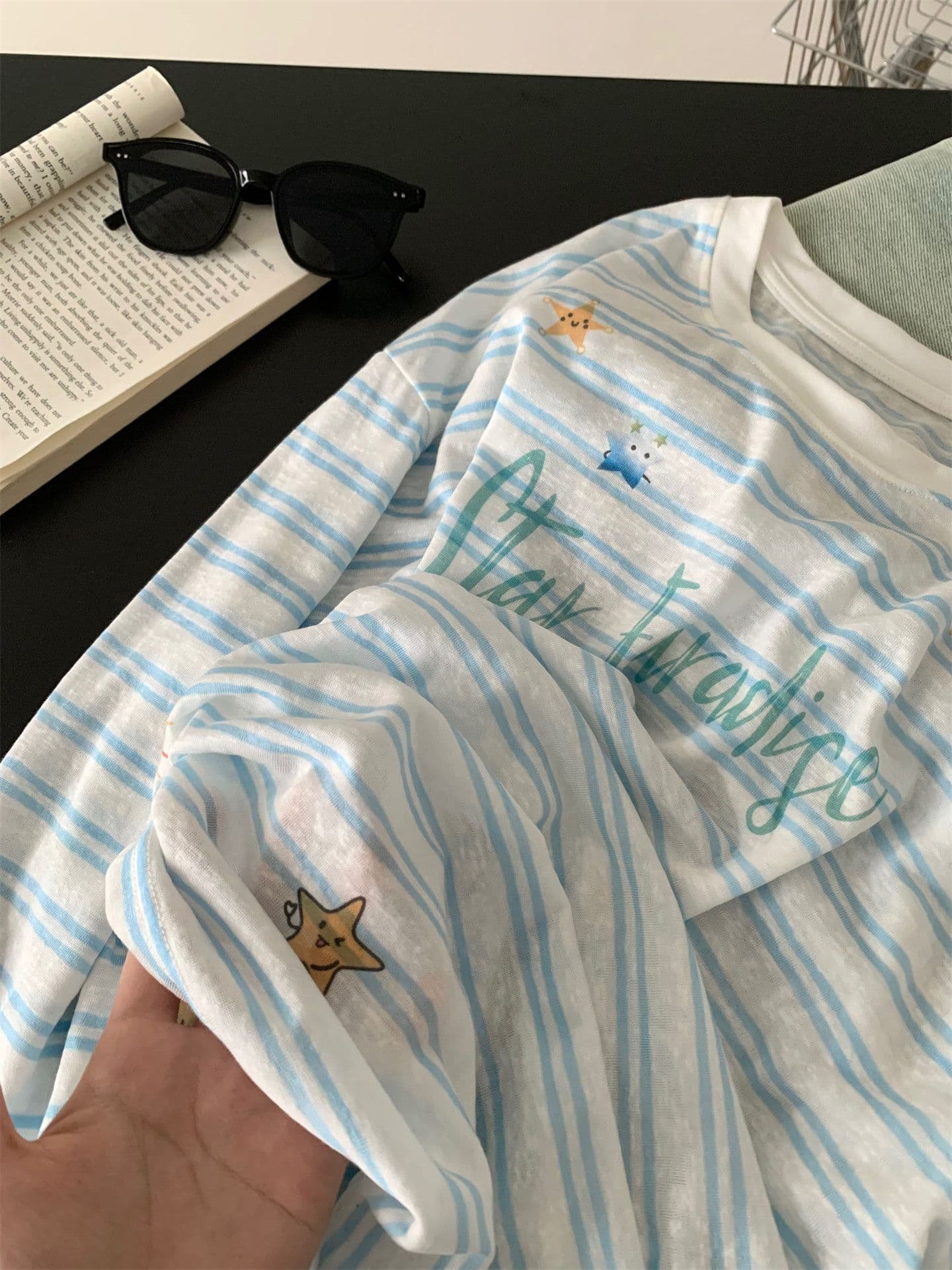 원본 원단 특별 빅 사이즈 300 근 블루 스트라이프 자외선 차단 블라우스 여성 여름 얇은 스타일 긴팔 티셔츠 맨위 상세 이미지 8