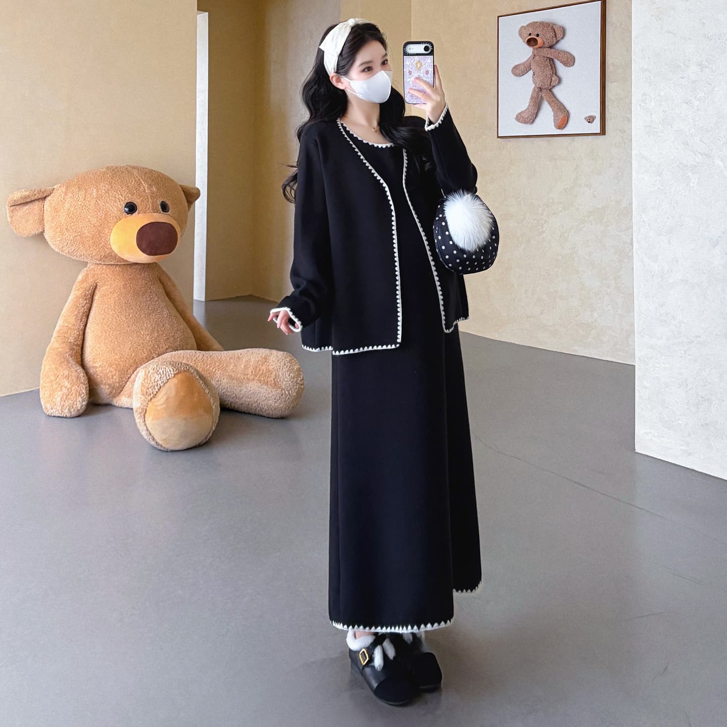 가을 겨울 신제품 지금 실사 2026 임산부 작은 샤넬 스타일 흑인과 백인 배색 품격 슬림해 보이는 오픈 가디건 조끼 치마 세트 이미지 6