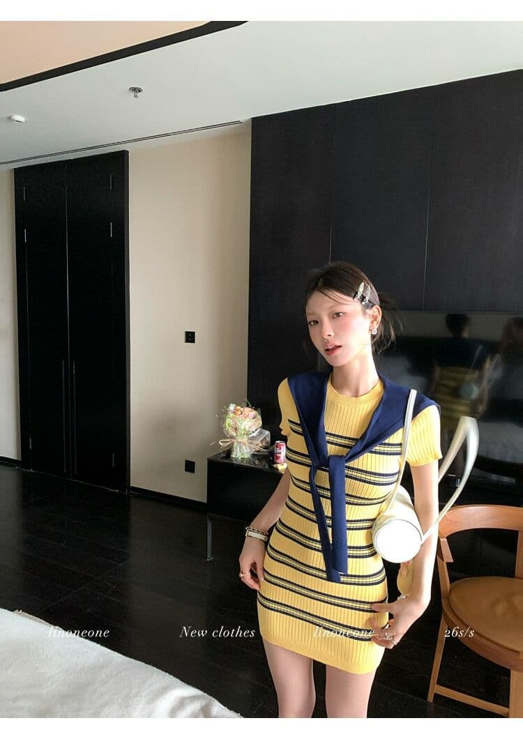 linoneone ins 화이트 여성 높음 지혜 오래된 돈 바람 캐주얼 배색 스트라이프 니트 반팔 드레스 숄 상세 이미지 20