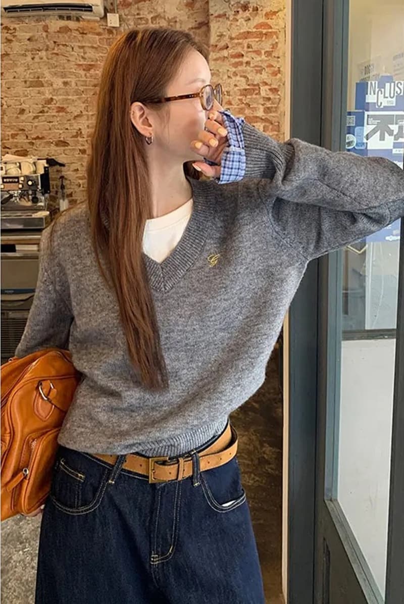새로운 페이크 레이어드 느긋한 바람 스웨터 여자 가을 겨울 착용 가져 가라. 인사이드 가져 가라. 만나는 긴팔 맨위 니트 스웨터 상세 이미지 6