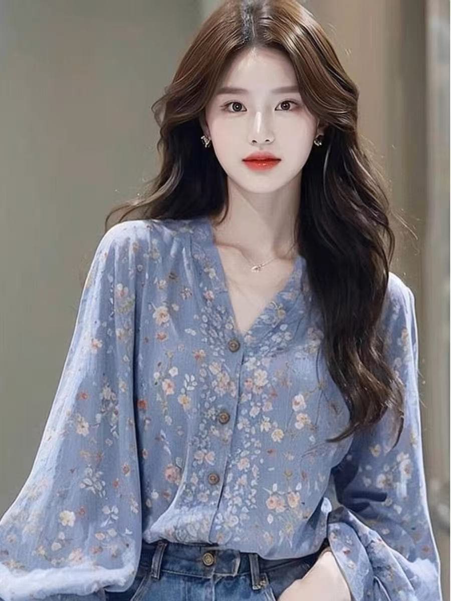 2026 프랑스식 우아함 아름다운 파란색 꽃무늬 V넥 긴팔 봄 가을 새로운 슈퍼 잘 생긴 루즈핏 표지 고기 셔츠 상세 이미지 2