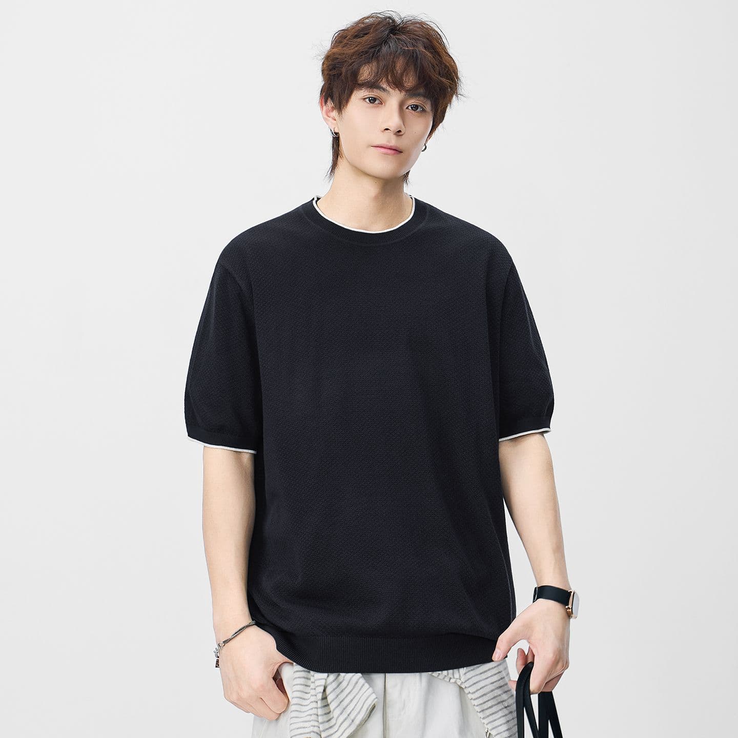 오래된 돈 바람 아마 반팔 티셔츠 남성 라운드 넥 2026 여름 새로운 다용도 트렌드 폭발 미니멀리즘 일본식 티셔츠 이미지 4
