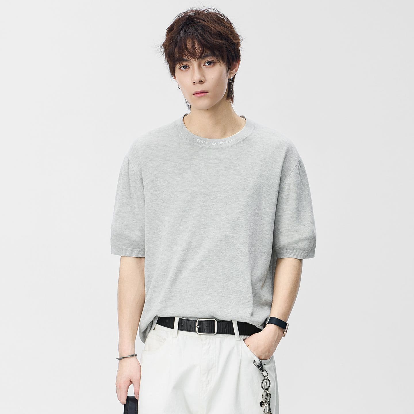 오래된 돈 바람 아마 오래된 돈 바람 단색 라운드 넥 일본식 레트로 무거운 여름 새로운 티셔츠 다용도 캐주얼