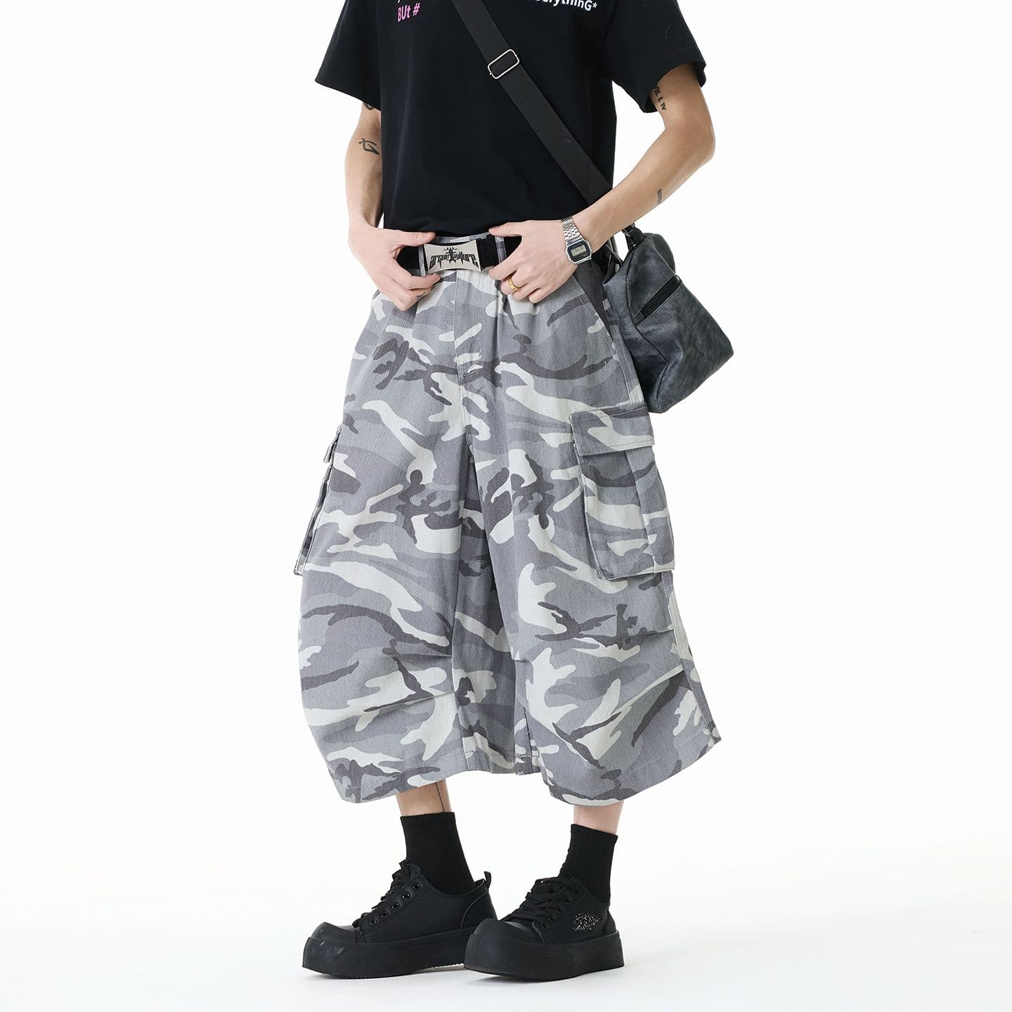 실사 아메리칸 레트로 카모플라주 워크웨어 빅 포켓 반바지 다용도 루즈핏 넓은 다리 7부 바지 중성 섹션 캐주얼 바지 이미지 2