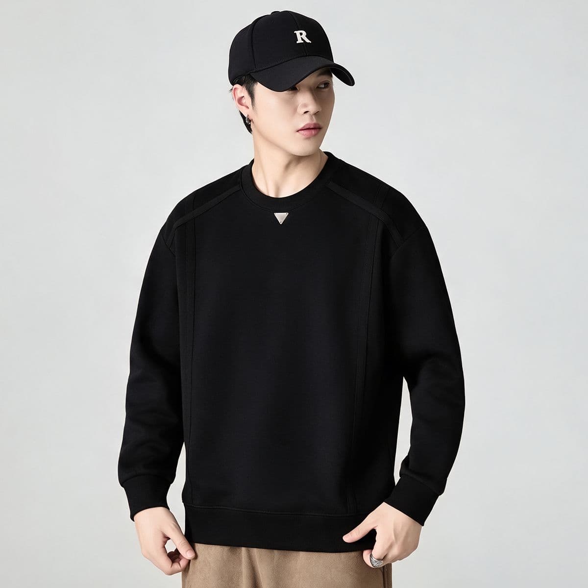 실사 2026 가을 겨울 새로운 미니멀리즘 라운드 넥 후드티 남성 풀오버 트렌드 와 성별 다용도 출퇴근 순면 맨위 이미지 2