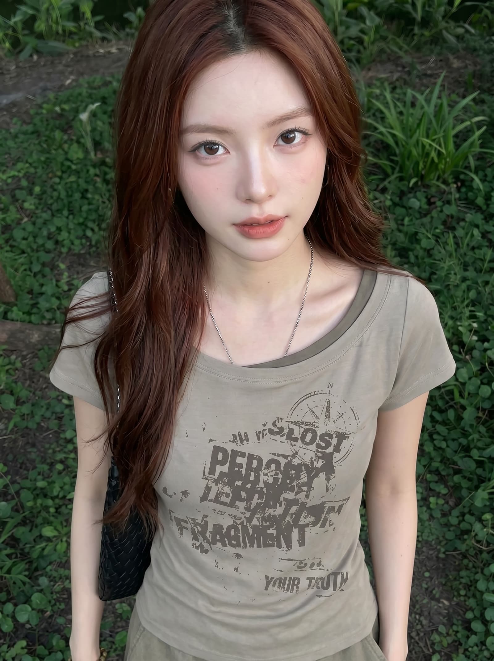 경관 그림 반팔 티셔츠 여성 의류 여름 새로운 몸매 가꾸기 디자인 센스 프린트 슬림해 보이는 페이크 레이어드 한 첨부 된 의류 상세 이미지 7