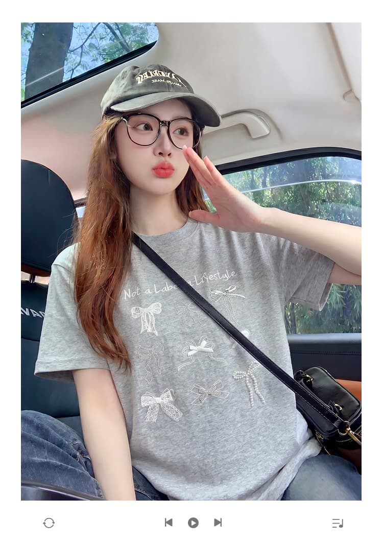 경관 그림 220 그램 순면 반팔 티셔츠 여성 여름 루즈핏 한 부서 디자인 센스 나비 매듭 자수 라운드 넥 맨위 상세 이미지 1