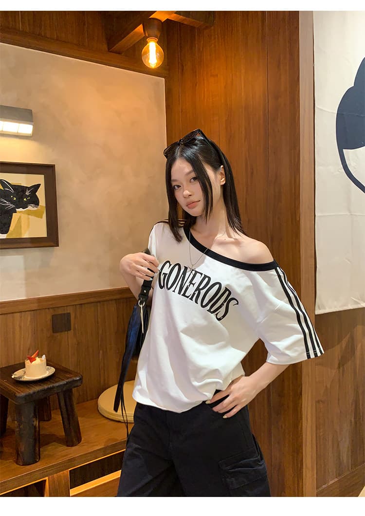 경관 그림 220 그램 순면 반팔 티셔츠 여성 의류 여름 새로운 루즈핏 한 부서 오프숄더 배색 비스듬한 칼라 맨위 상세 이미지 17