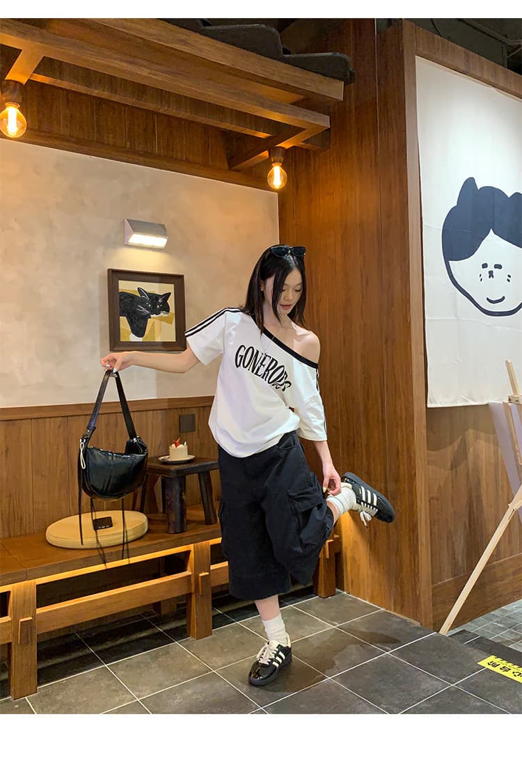 경관 그림 220 그램 순면 반팔 티셔츠 여성 의류 여름 새로운 루즈핏 한 부서 오프숄더 배색 비스듬한 칼라 맨위 상세 이미지 21