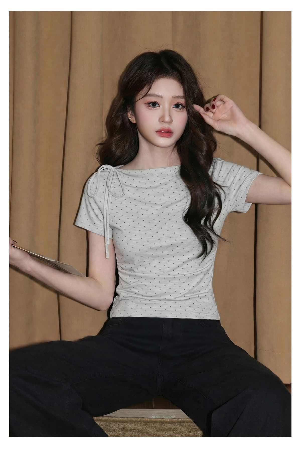 경관 그림 반팔 티셔츠 여성 의류 여름 새로운 트렌디 한 부서 디자인 센스 도트 무늬 몸매 가꾸기 슬림해 보이는 라운드 넥 맨위 상세 이미지 8