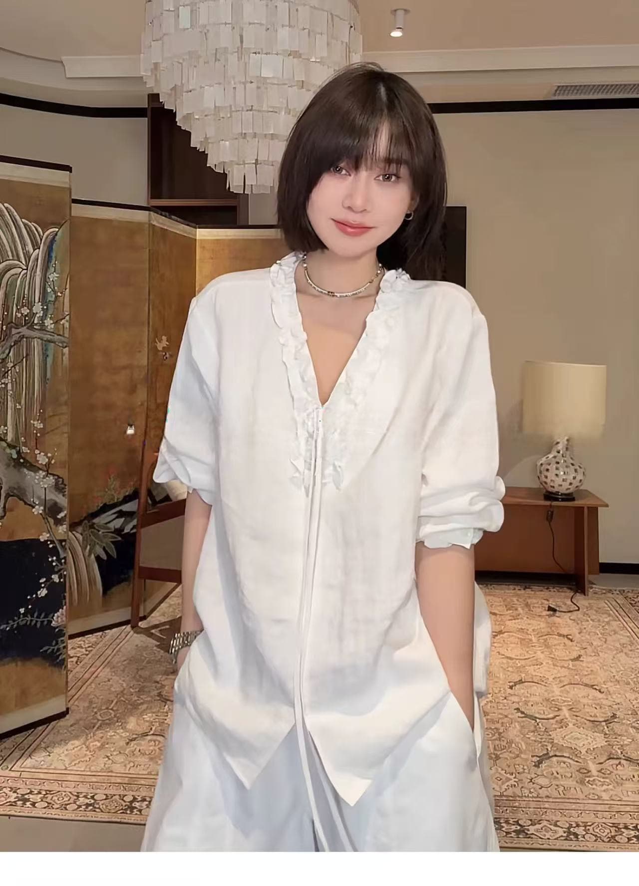 홋카이도 사랑 한 마 이른 봄 프랑스식 우아함 V넥 슬림해 보이는 레이스 셔츠 상세 이미지 1