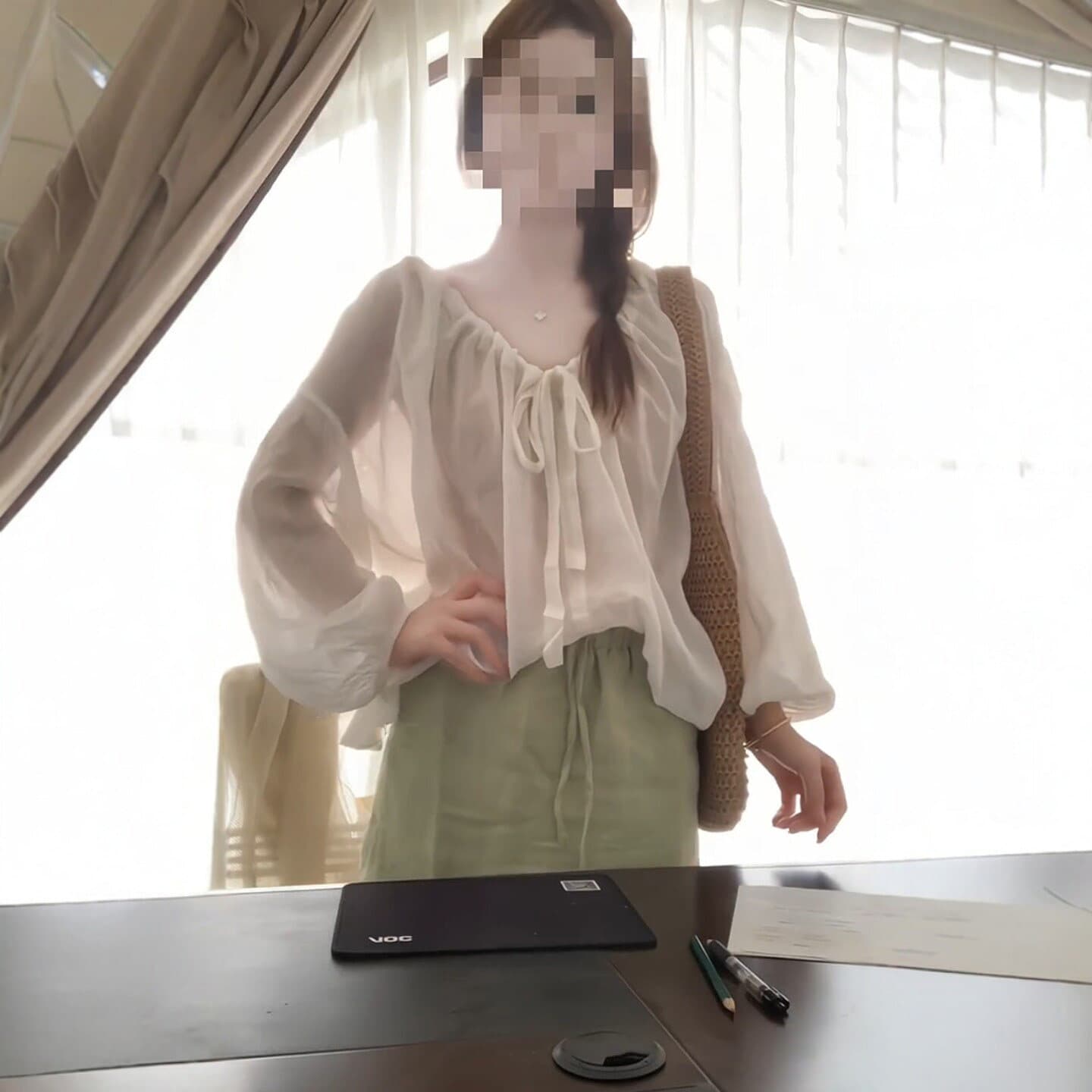 루즈핏 느긋한 바람 레이스업 긴팔 셔츠 맨위 2026 이른 가을 새로운 작은 셔츠 프랑스식 디자인 센스 셔츠 여성 의류 이미지 3