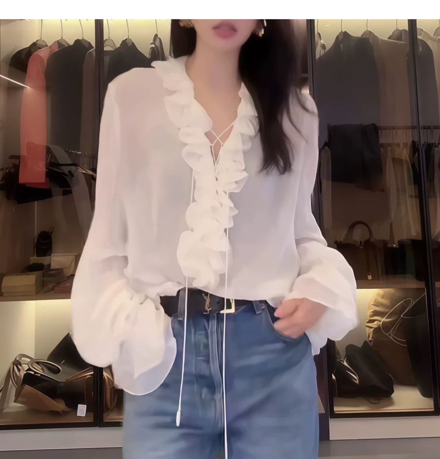 일상 출퇴근 긴팔 레이스 조각 쉬폰 블라우스 2026 여름 새로운 패션 디자인 센스 레이스업 V넥 맨위 상세 이미지 4