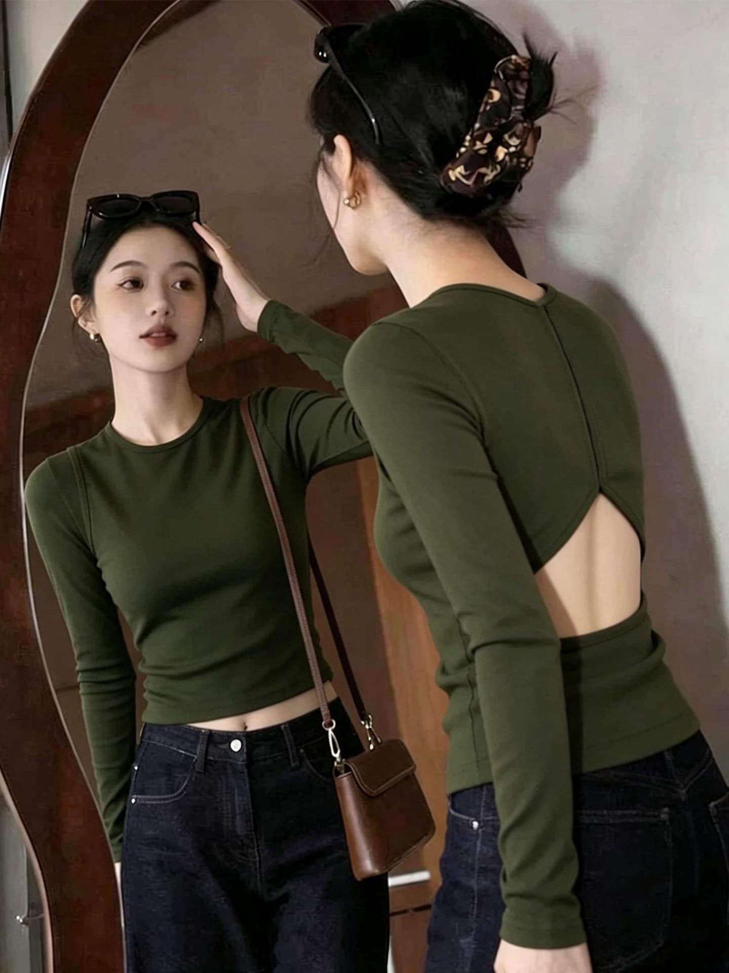 핫걸 섹시함 뒤로 홀로우 아웃 녹색 긴팔 티셔츠 올해 폭발 여성 의류 기본 셔츠 몸매 가꾸기 쇼트 스타일 맨위 가을 상세 이미지 3