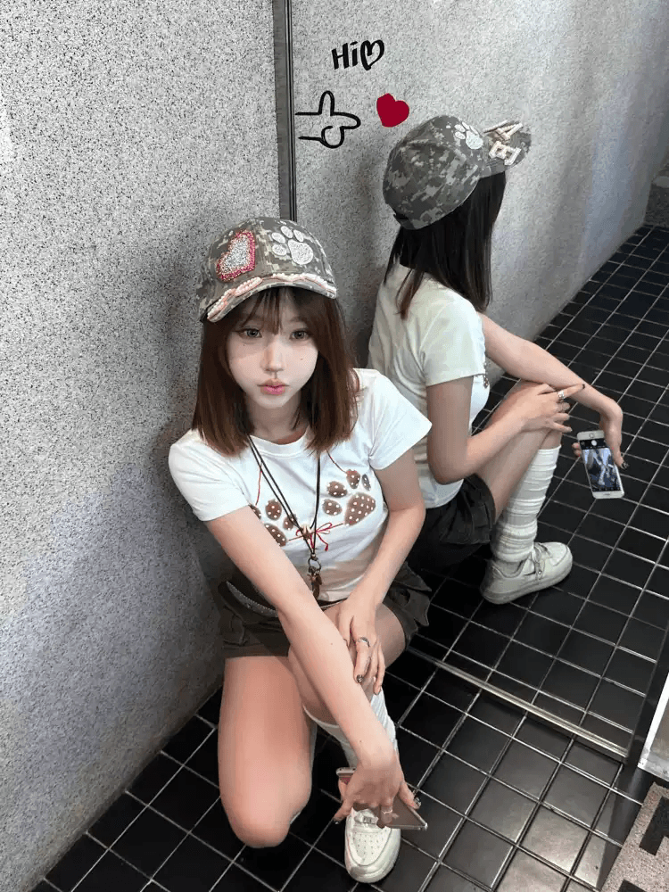 아메리칸 핫걸 화이트 긍정적 인 어깨 반팔 티셔츠 여성 여름 나비 매듭 개 클로 프린트 몸매 가꾸기 슬림해 보이는 쇼트 스타일 맨위 상세 이미지 5