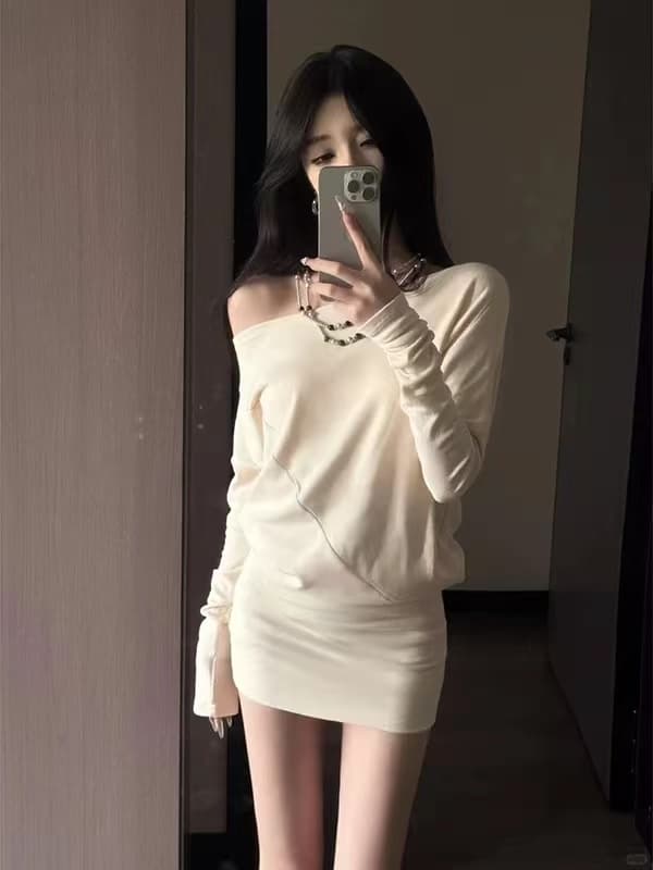 프랑스식 비스듬한 어깨 긴팔 여성 드레스 가을 느긋한 바람 순수한 욕망 작은 키 품격 루즈핏 슬림해 보이는 타이트 스커트 미니 스커트 이미지 3