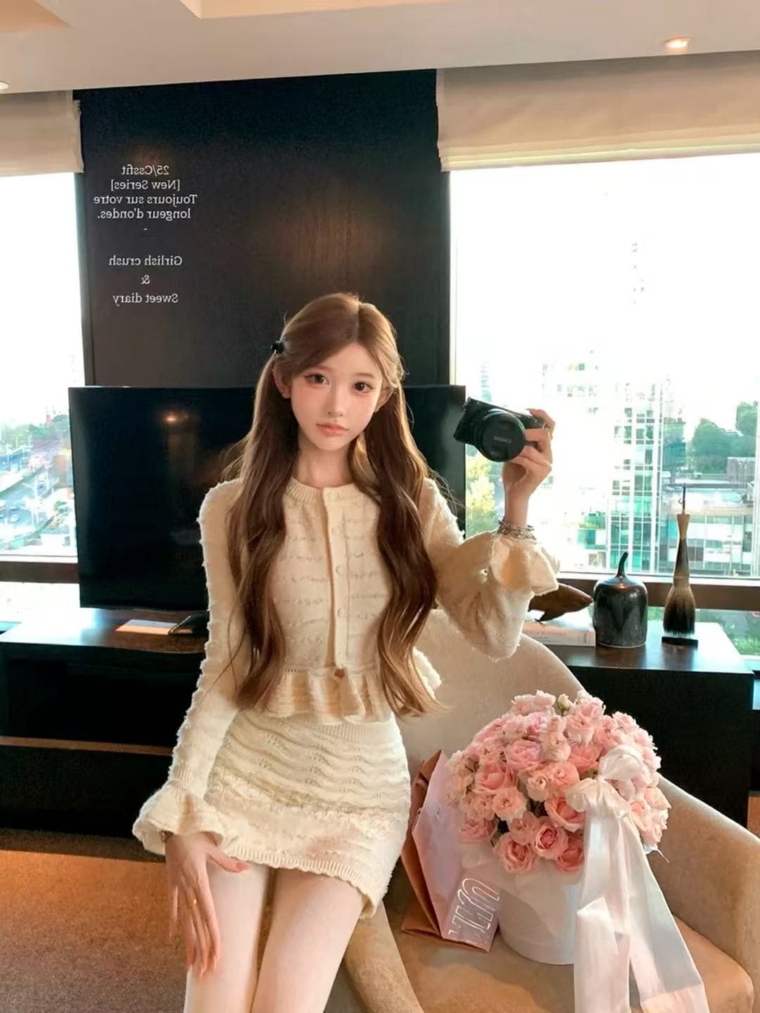 우유 인형극 고양이 프랑스식 무거운 작업 꽃 홀로우 아웃 프릴 니트 맨위 순수한 욕망 섹시함 타이트 스커트 미니 스커트 세트 상세 이미지 1