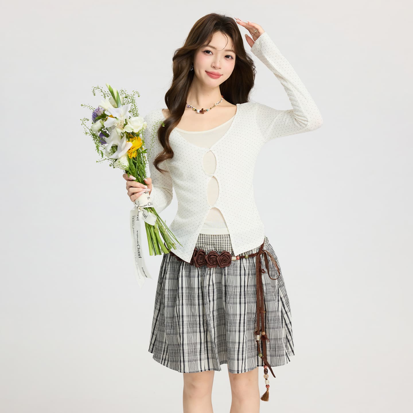 실사 진짜 저렴한 가격 라운드 넥 도트 무늬 비틀림 긴팔 티셔츠 여성 기본 셔츠 인사이드 가져 가라. 봄 몸매 가꾸기 페이크 레이어드 맨위 이미지 4