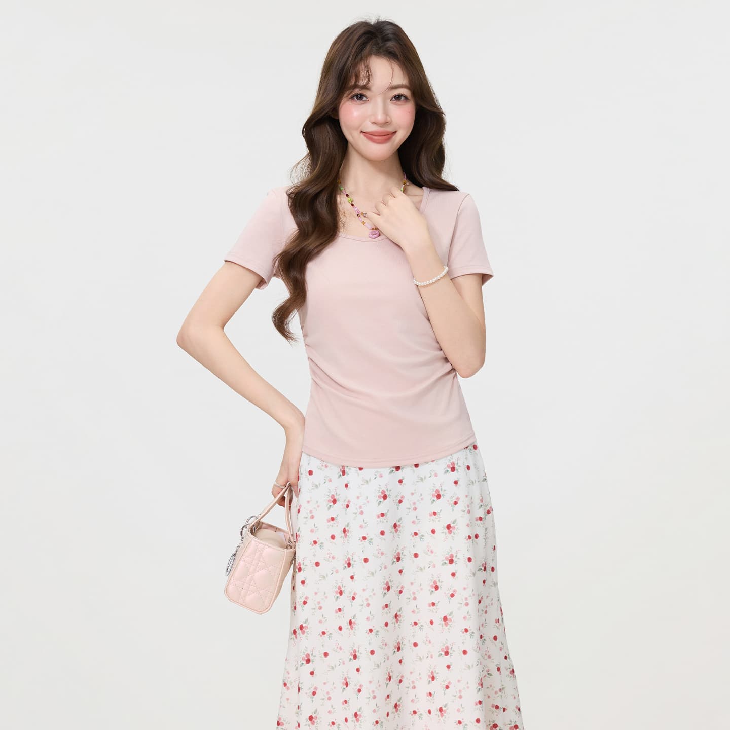 실사 정가 한 부서 단색 u 칼라 펌프 Pleat 허리 수축 반팔 긍정적 인 어깨 티셔츠 여성 봄 새로운 몸매 가꾸기 슬림해 보이는 맨위 상세 이미지 1