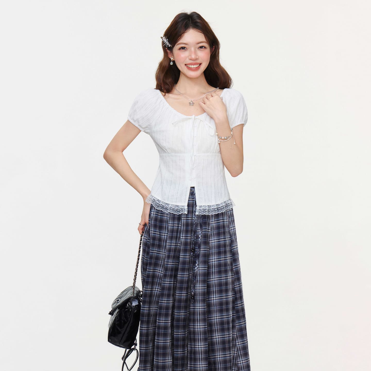 실사 정가 프랑스식 달콤함 레이스 측면 스트랩 반팔 여성 셔츠 여름 새로운 디자인 센스 몸매 가꾸기 한 첨부 된 의류 이미지 4