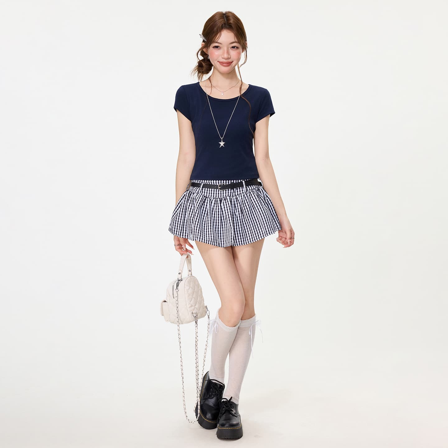 실사 정가 블루 나비 매듭 스트랩 긍정적 인 어깨 반팔 티셔츠 여성 여름 홀로우 아웃 핫걸 몸매 가꾸기 쇼트 스타일 맨위 상세 이미지 4