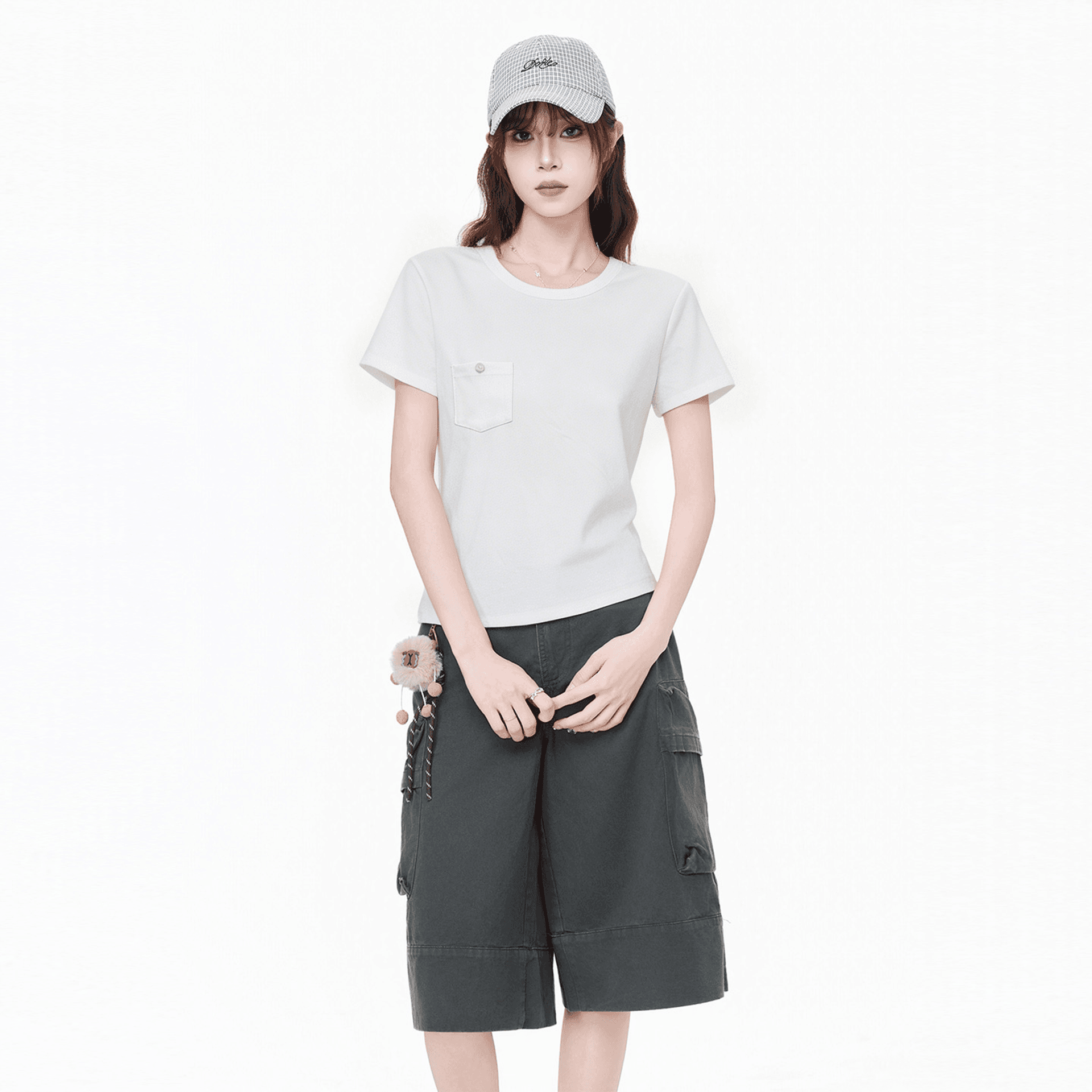 실사 정가 한 부서 미니멀리즘 라운드 넥 긍정적 인 어깨 반팔 티셔츠 여성 여름 디자인 센스 주머니 몸매 가꾸기 슬림해 보이는 맨위 이미지 2