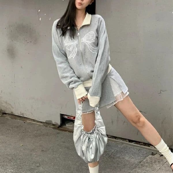 아메리칸 회색 오픈 가디건 후드티 여성 가을 새로운 나비 매듭 자수 스탠드 칼라 재킷 루즈핏 디자인 센스 맨위 트렌디 이미지 2