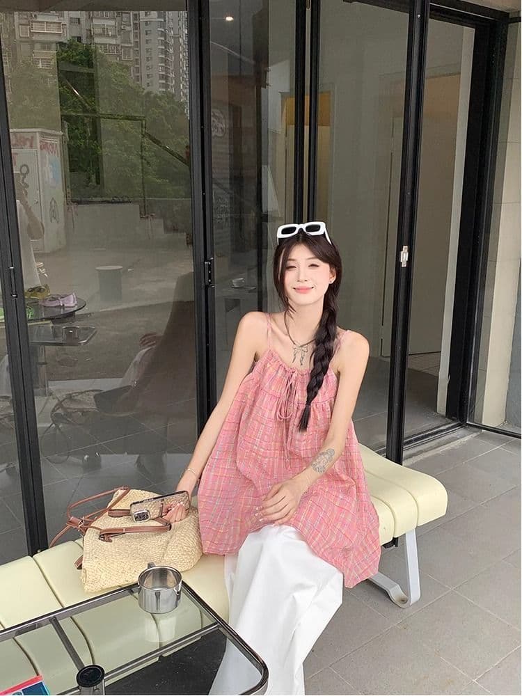 배색 체크무늬 레이스업 캐미솔 여름 2026 새로운 한 부서 루즈핏 캐주얼 연령 감소 다용도 맨위 트렌디 이미지 4